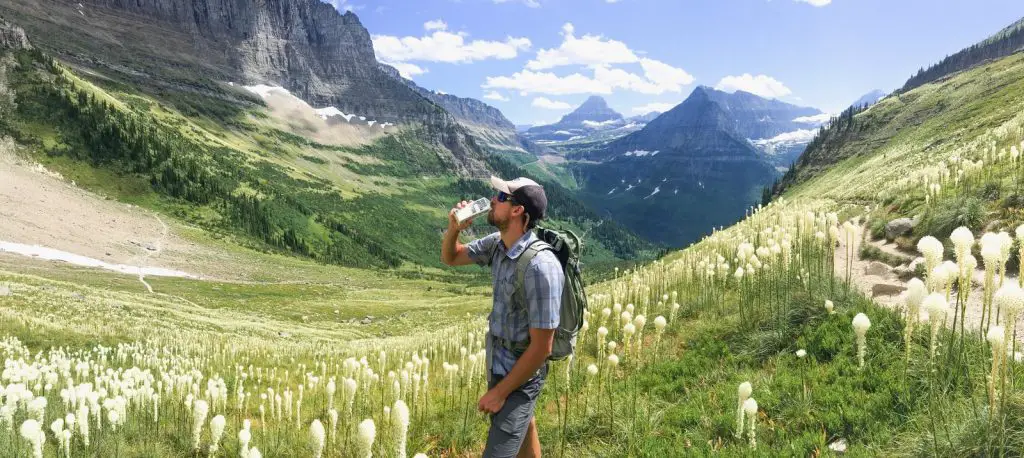 How much water should you take on a day hike