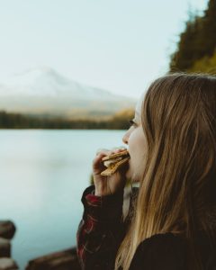 Should I eat before a hike